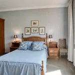 Casa Familiar Con Jardin Privado