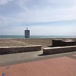 Precioso Adosado Con Parking A 100 Metros De La Playa