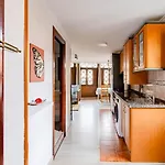 Precioso Apartamento En Puerto Deportivo Centro A Estrenar