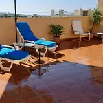 Atico Con Terraza Abierta/Open Terrace Apartment