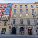 Amplio Y Elegante En Casco Viejo Con Parking