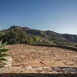 Rosas Cantares: Casa Siri