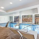 Luxury Apartment With 3 Bedrooms