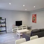 111A Apartamento Moderno De 2 Habitaciones