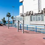 Amazing Sea View Apartment And Relax Area