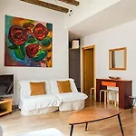 Bcn-Rentals Apartments In The Old Town