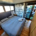 Habitación ático muy luminosa con baño y terraza