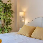 Apartamento Con Vistas Al Mar En Manilva Playa