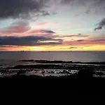Punta Carnero Hostal