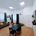 Apart Del Mar Lirio 32