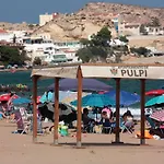 Las Palmeras Apartamento Cerca Del Centro Del Pueblo Y Piscina Comunitaria