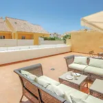 Cozy Apartment In Estepona With Kitchenette