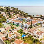 Nice Home In Velez Malaga With Kitchen