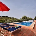 Belvilla By Oyo Casa Guzm N
