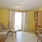 Apartamentos Playa Romana 3000