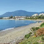 Nice Apartment In Benahavs With 2 Bedrooms, Wifi And Swimming Pool