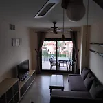 Marina De La Duquesa Apartment