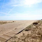 Global Properties, Planta Baja En Apartamento En Puerto De Sagunto