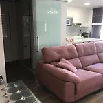 Apartamento Con Terraza Cerca Del Paseo Maritimo