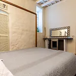 Azogue Suites Con Patio Privado