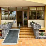 Las Americas Sea View And Beach Apartments