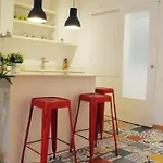 Calm Modern Apartment