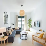 Marbella Orange Square Apartment