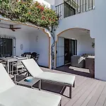 Cb- Cozy Refurbished Apartment, Perfect Location