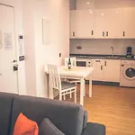Apartamentos Puerta Sevilla