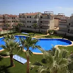 Bajo Con Terraza En Urbanizacion Familiar - Arenas Albert Villas