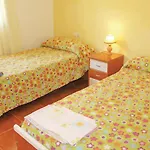 4 Bedroom Amazing Home In Corumbela