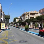 Casa Con Piscina Cerca De La Playa