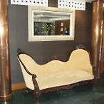Hotel La Casona De Lupa