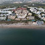 Romana Playa Apartaluz-Marbella, Tv Satelite,Wifi