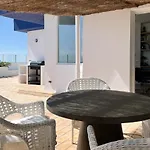 Infinity Sunny Home By Cadiz4Rentals