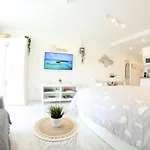 Torremolinos - New Central Studio Plata With Balcony