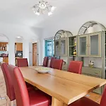 Villa La Contenta