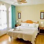 Relaxed Premium Suite
