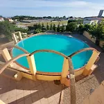 Masia La Bomba