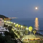 Algarrobo-Costa