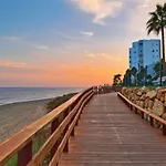 Mi Capricho Penthouse Seaview & Pool - Happy Rentals