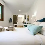 Malaga Center Lagunillas Apartments