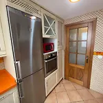 Apartamento En Edificio Albaida, Garaje Y Piscina