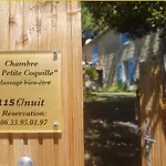 Chambre Semi Troglodyte En Foret Massage Et Diner Romantique