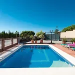 Villa Blancuzcal By Villa Plus