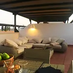 Precioso Apartamento Con Piscina Privada.
