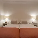 Lujoso Y Moderno Piso Con Piscina Cerca Del Campo De Golf En Guadalmina Alta Marbella - Quetzal 54