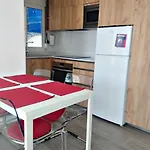 Ap368 - Coronado 67 - Parador