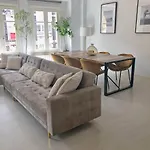 Art & Design - Espacioso Piso En Gijon Centro