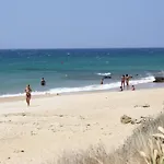 2 Bedroom Cozy Apartment In Conil De La Frontera